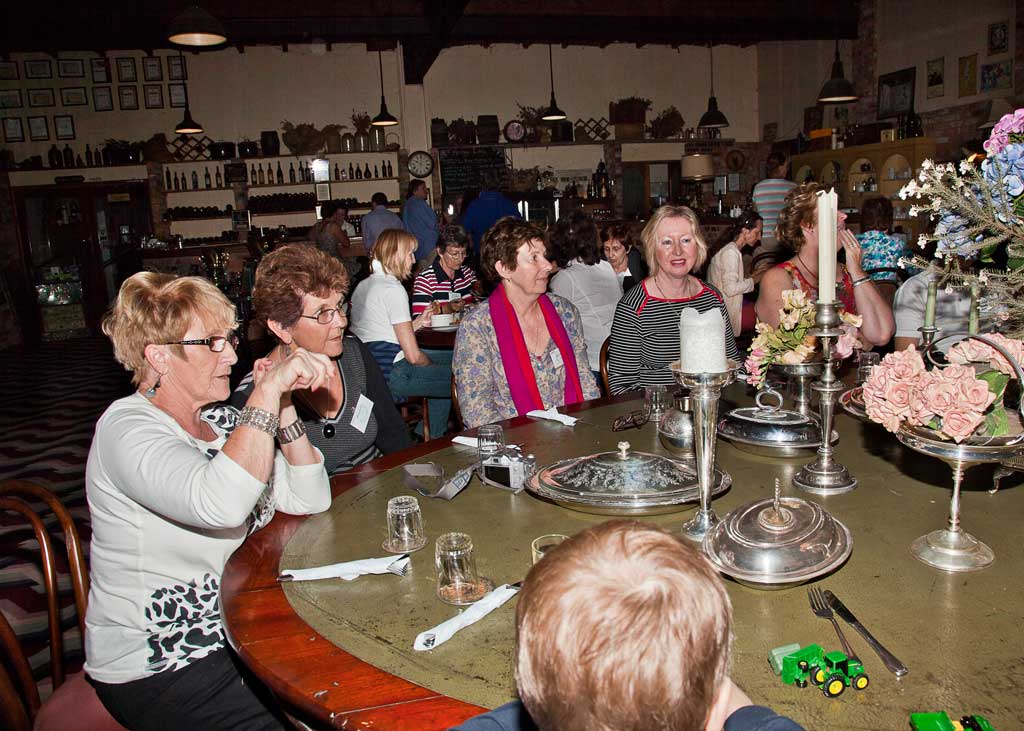 IBT8_Lunch_at_Heritage_Winery