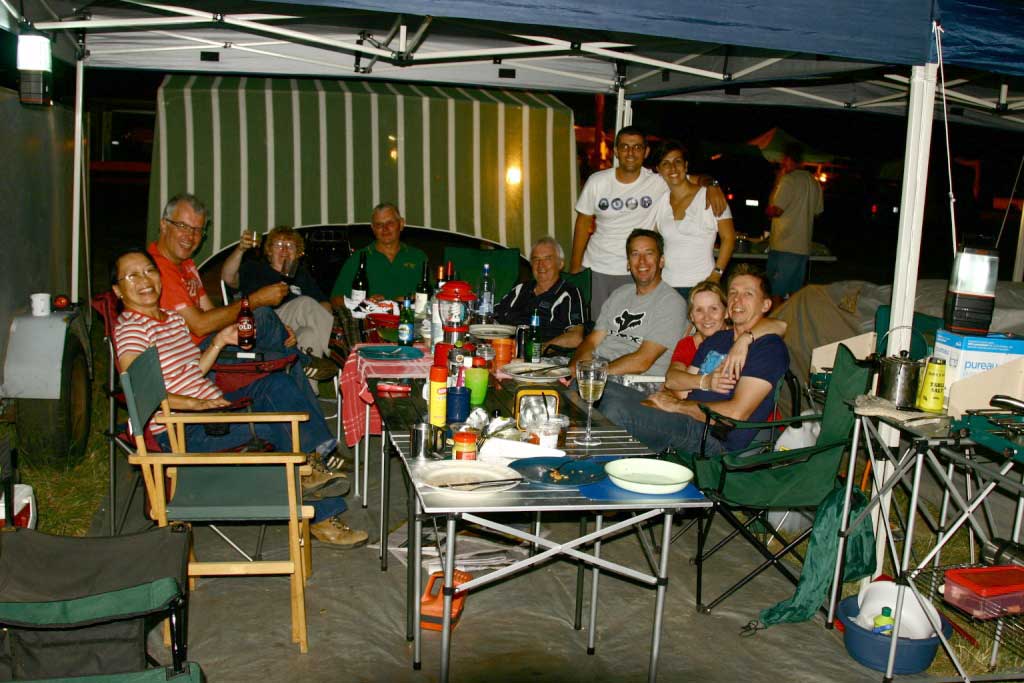 Gloria_John_Maggie_Graham_Mike_standing_Pato_Melinda_Gary_Maree_Geoff_JPG