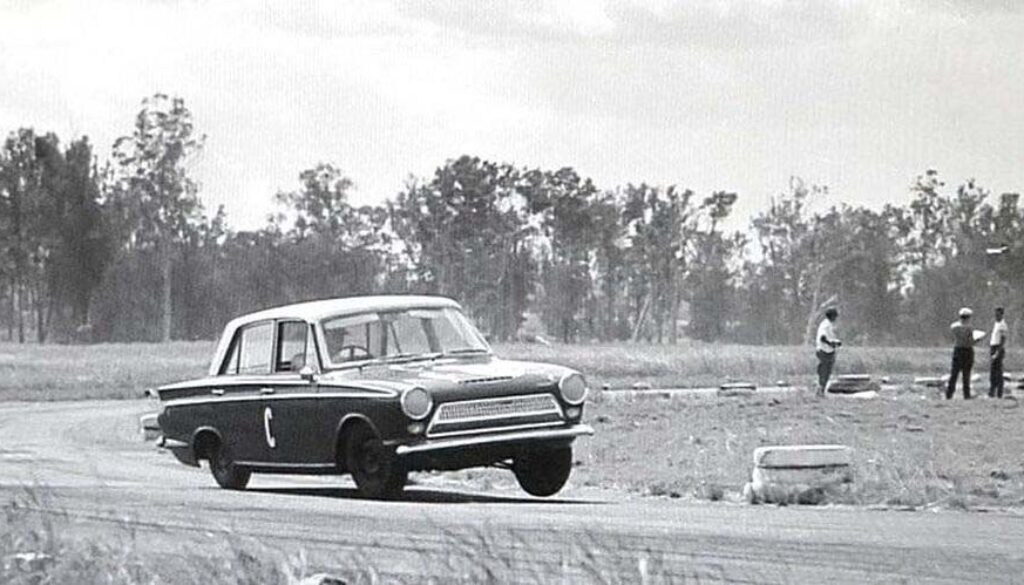 1964-firth-raeburn-at-lowood-p-brier-thomas