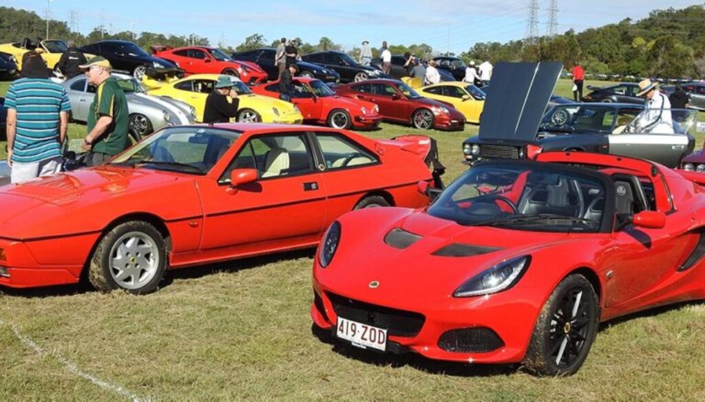 Old and New Excel and Elise 220 Sport